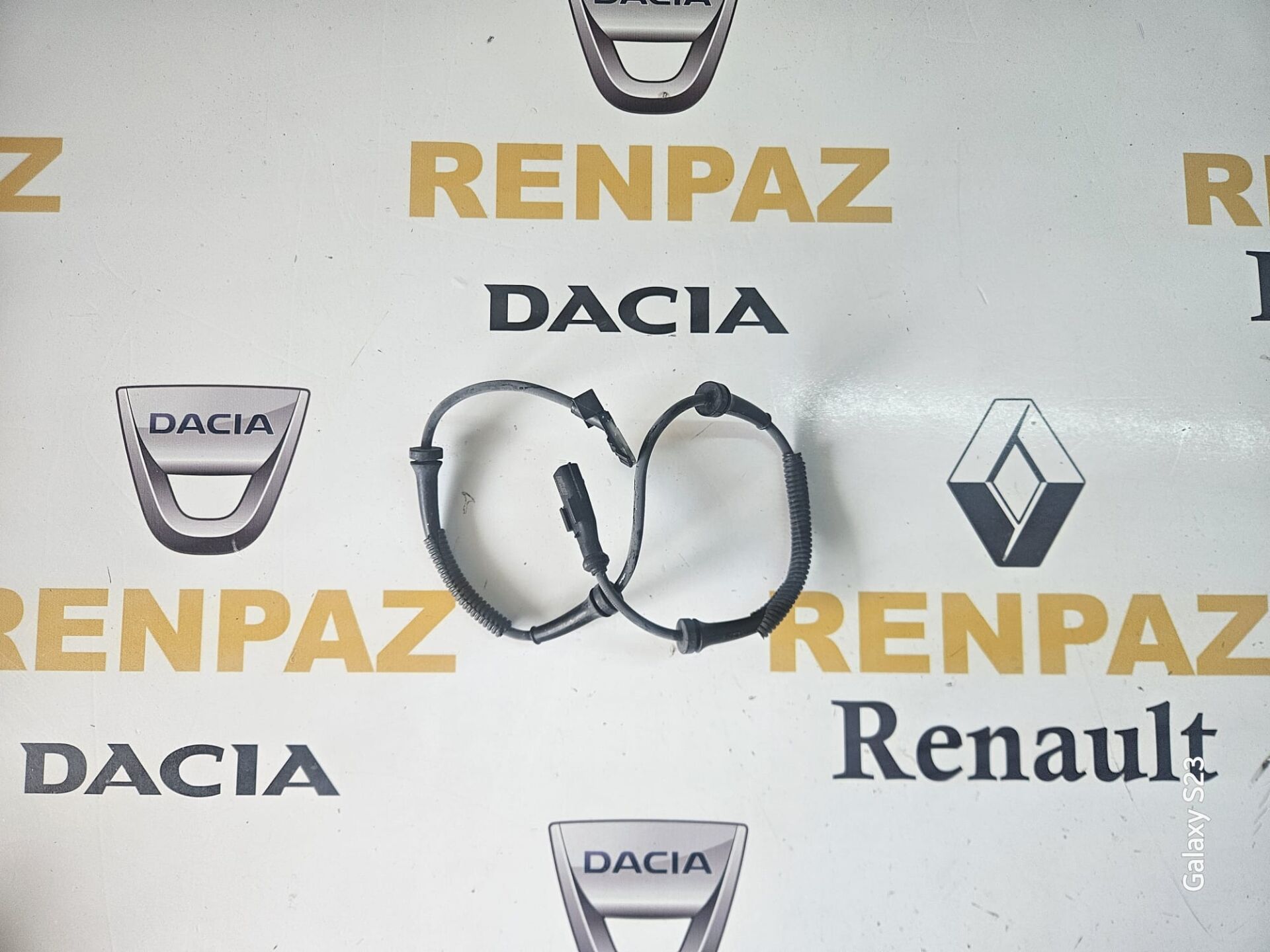 TRAFİC 2 / VİVARO ÖN ABS KABLOSU 479102845R - 8200675748 - 93859336