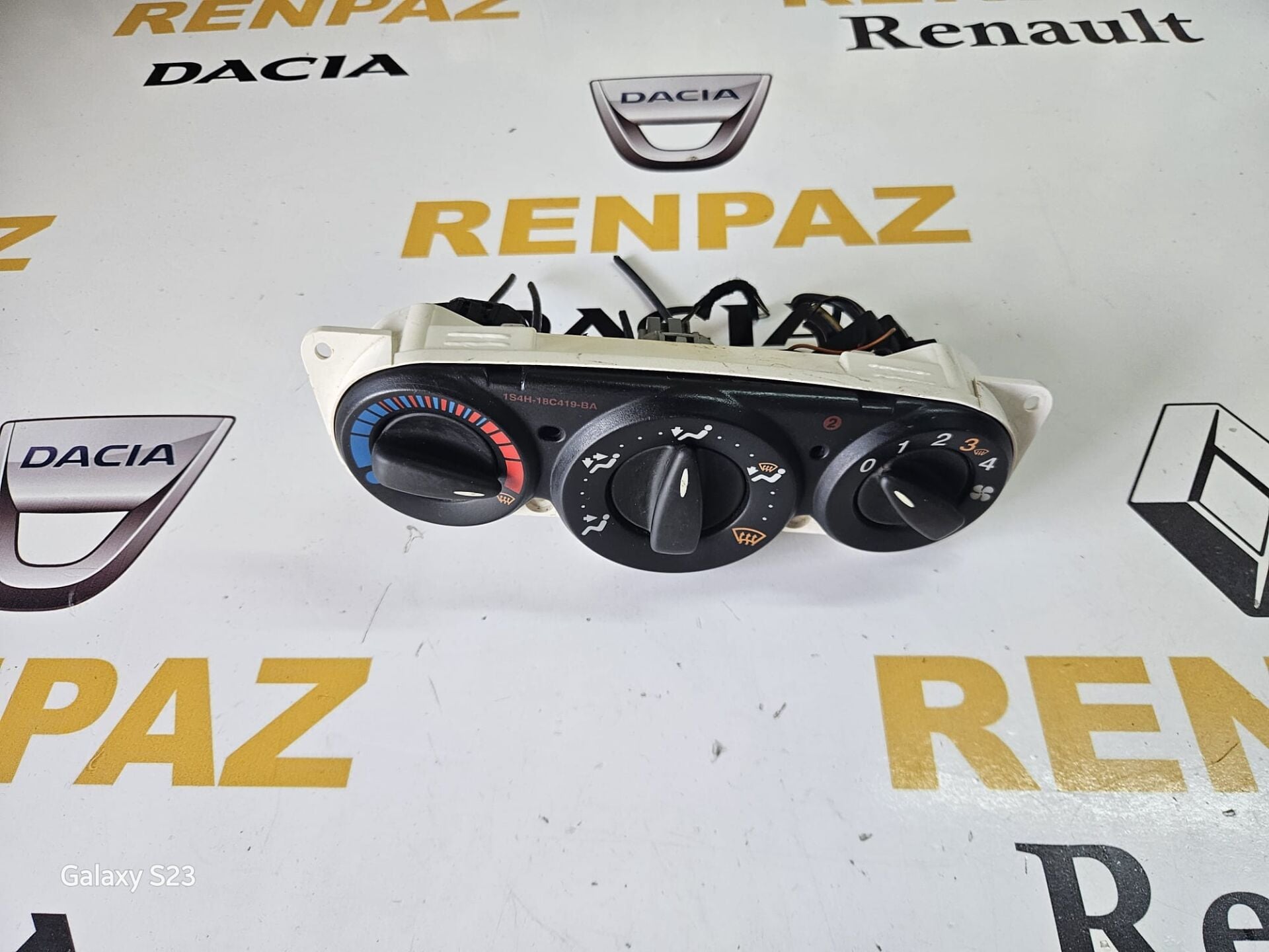 FORD FOCUS KLİMA KONTROL PANELİ 98AB-18C419-AF / 1S4H-1BC419-BA / 98AB18C419AF