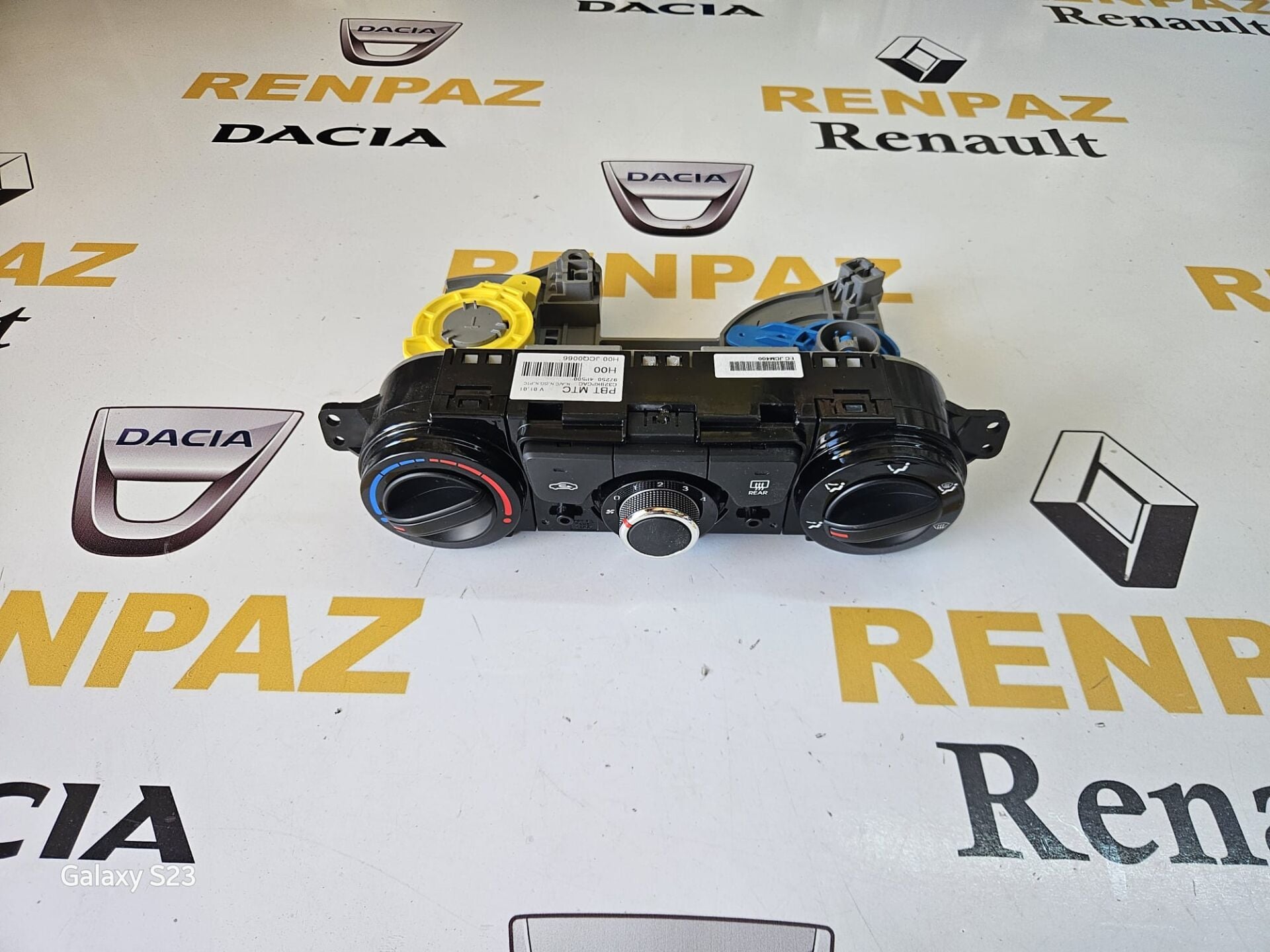 HYUNDAİ İ20 KALORİFER KONTROL PANELİ KLİMASIZ 97250-4P500 / 972504P500
