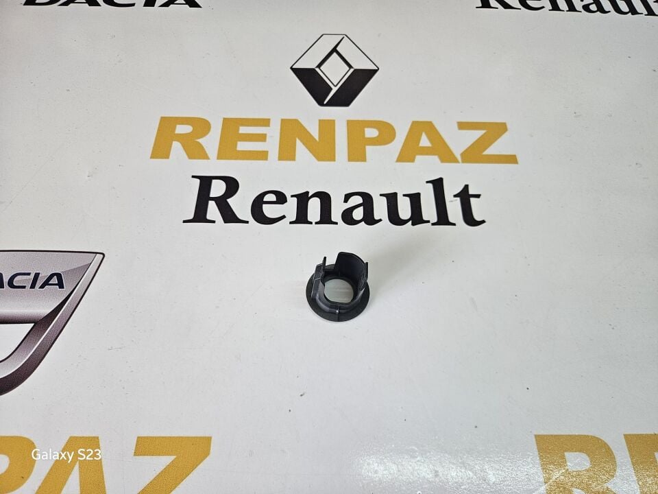 MEGANE 2/SCENİC 2 ARKA TAMPON PARK SENSÖR YUVASI 8200440310 - 8200440305 - 8200440308 - 8200440311