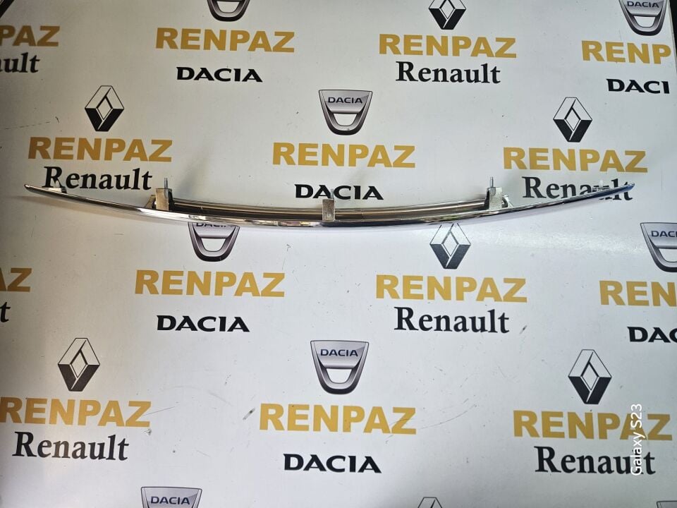 MEGANE 1 BAGAJ KAPAK ÇITASI NİKELAJ 7700430224