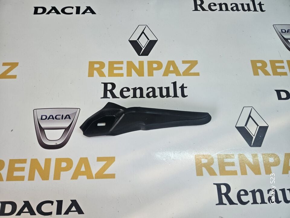 CLİO 4 ÖN CAM IZGARA BAĞLANTISI PLASTİĞİ SAĞ 668628650R