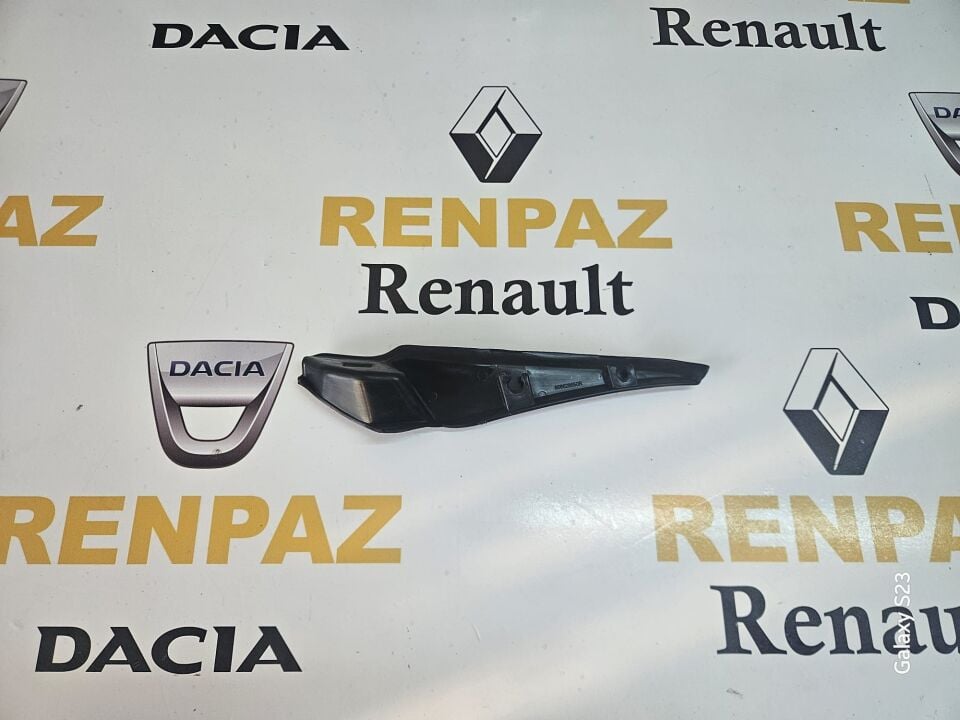 CLİO 4 ÖN CAM IZGARA BAĞLANTISI PLASTİĞİ SAĞ 668628650R