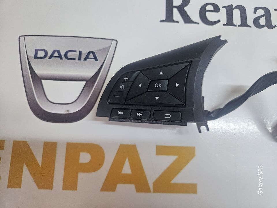 NİSSAN  QASHQAİ JUKE MİCRA DİREKSİYON DÜĞMESİ 17Z04MN