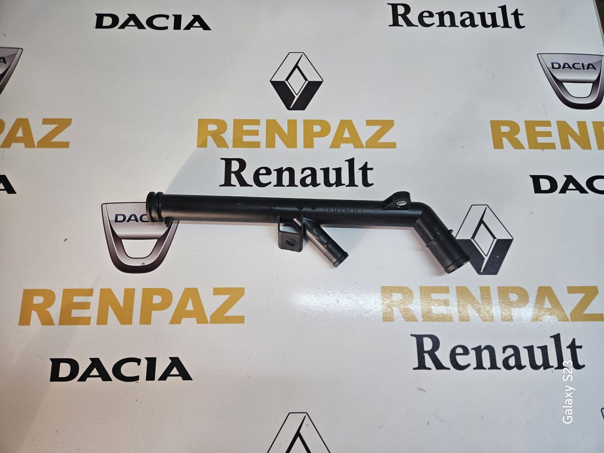 CLİO 2 - MEGANE 2 1.6 16 VALF DEVİRDAİM SU BORUSU 8200134513 - 7700101229 - 8200035903